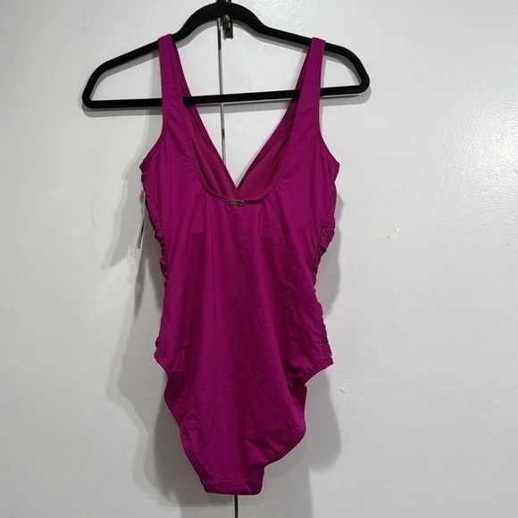 NWT Ralph Lauren Beach Club Twisted One Piece Swimsuit Size 8 - Picture 4 of 6